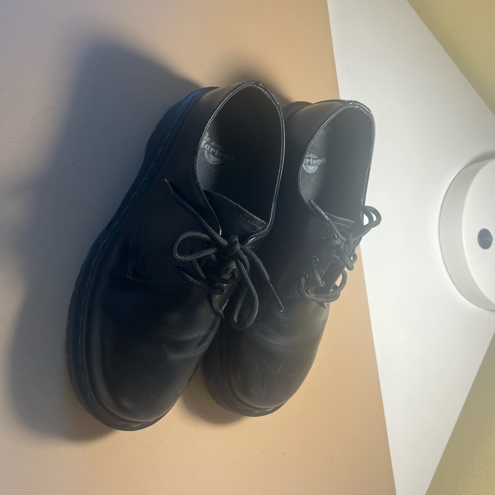 Doc Martens Mono Smooth Leather Shoes